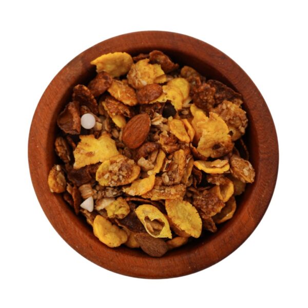 GRANOLA DE CHOCOLATE: (Granola crocante, cacao amargo, gotitas choco blanco, almendras guara, chocoflakes, gotitas de choco negro, bastoncitos de salvado)